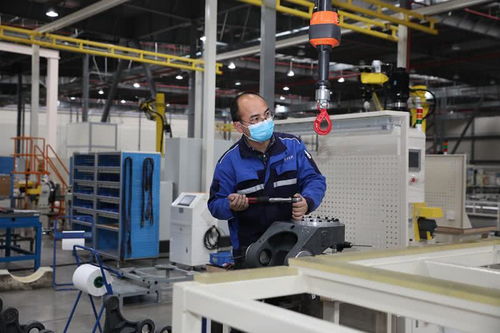 上海高科技企業(yè)復(fù)工，自動化科技助機器人生產(chǎn)機器人